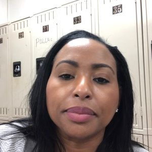 Meet your Posher, Daphnee